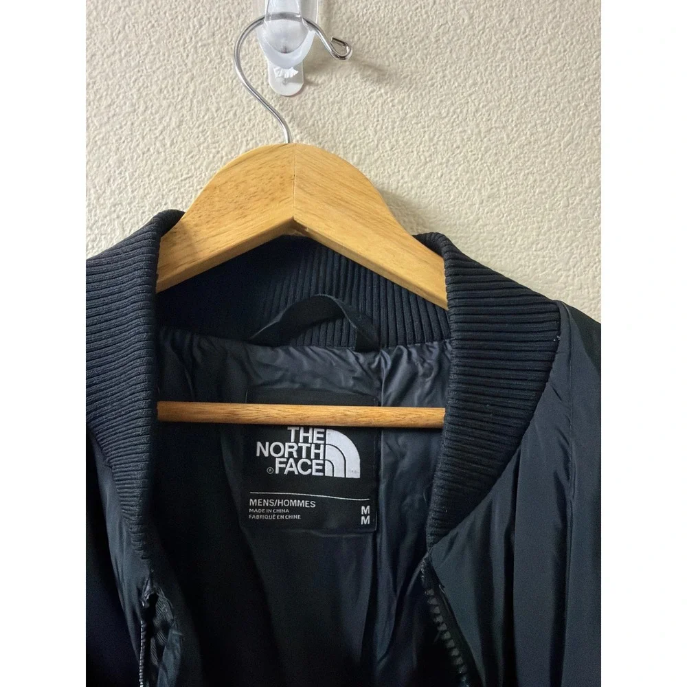 Men's North Face Puffer Jacket Size Medium